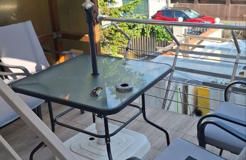 Rent of furnished 5-room apartments, 150 m², Faleza Nord, Constanța, Romania